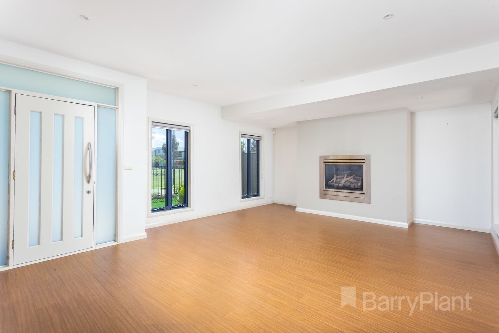 6 McCulloch Walk, Point Cook, VIC 3030, Point Cook - Thumbnail 5