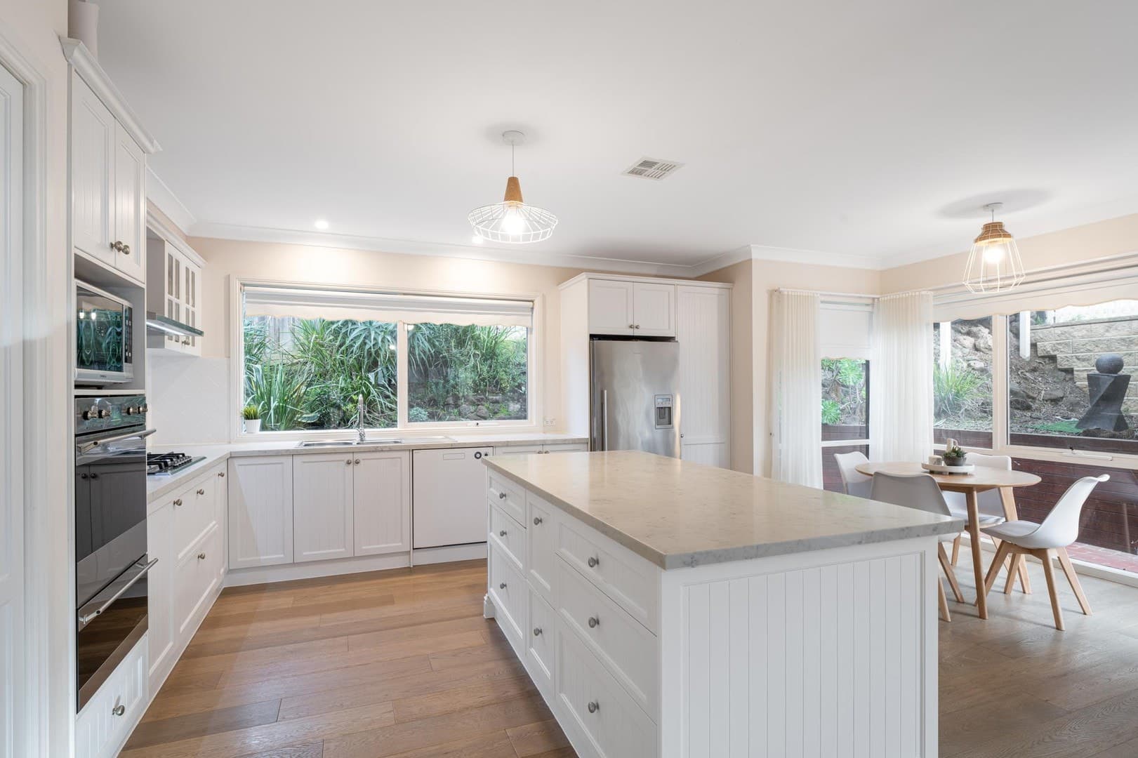15 Leilani Court, Highton, VIC 3216, Highton - Thumbnail 4