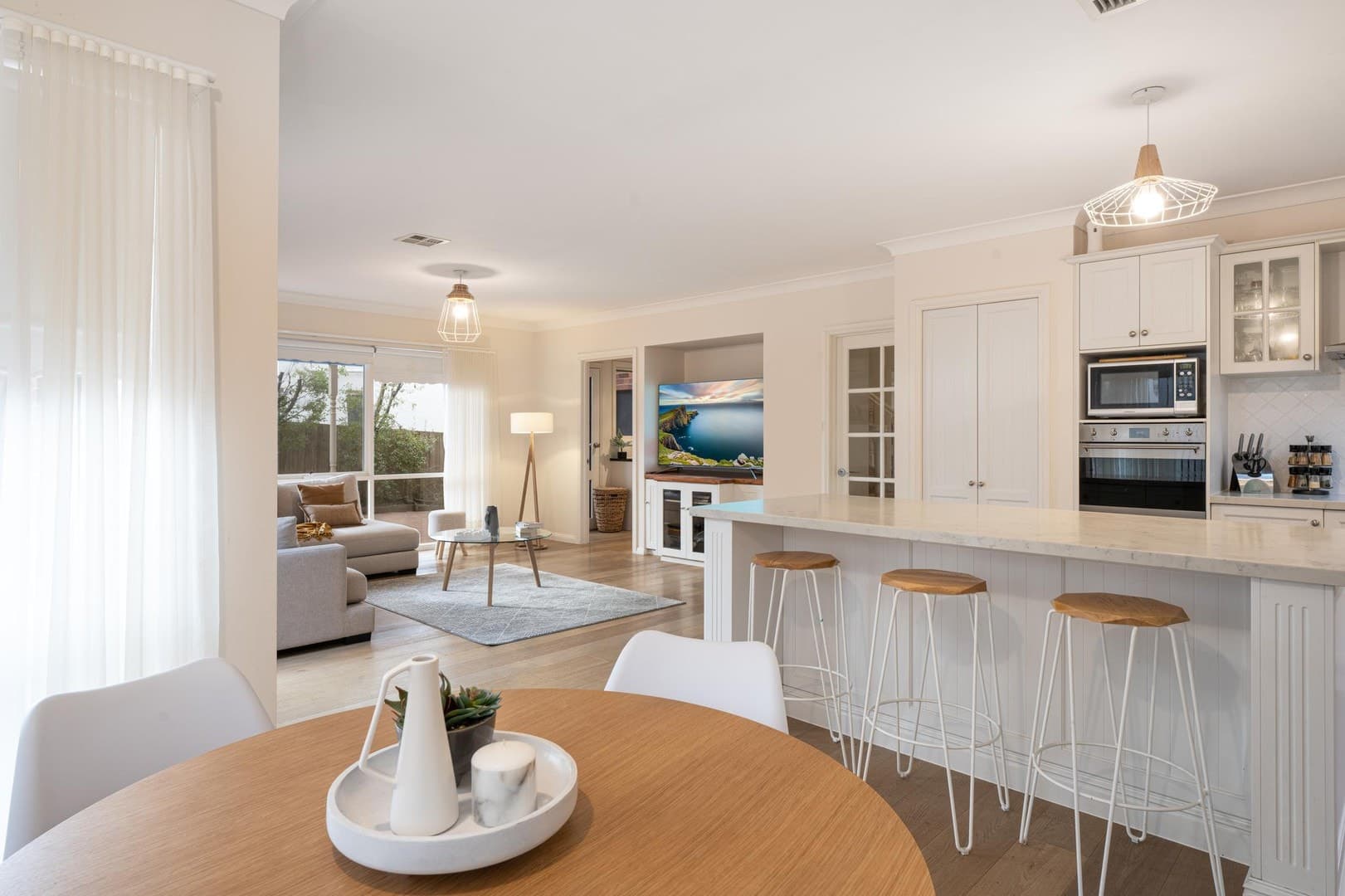 15 Leilani Court, Highton, VIC 3216, Highton - Thumbnail 5