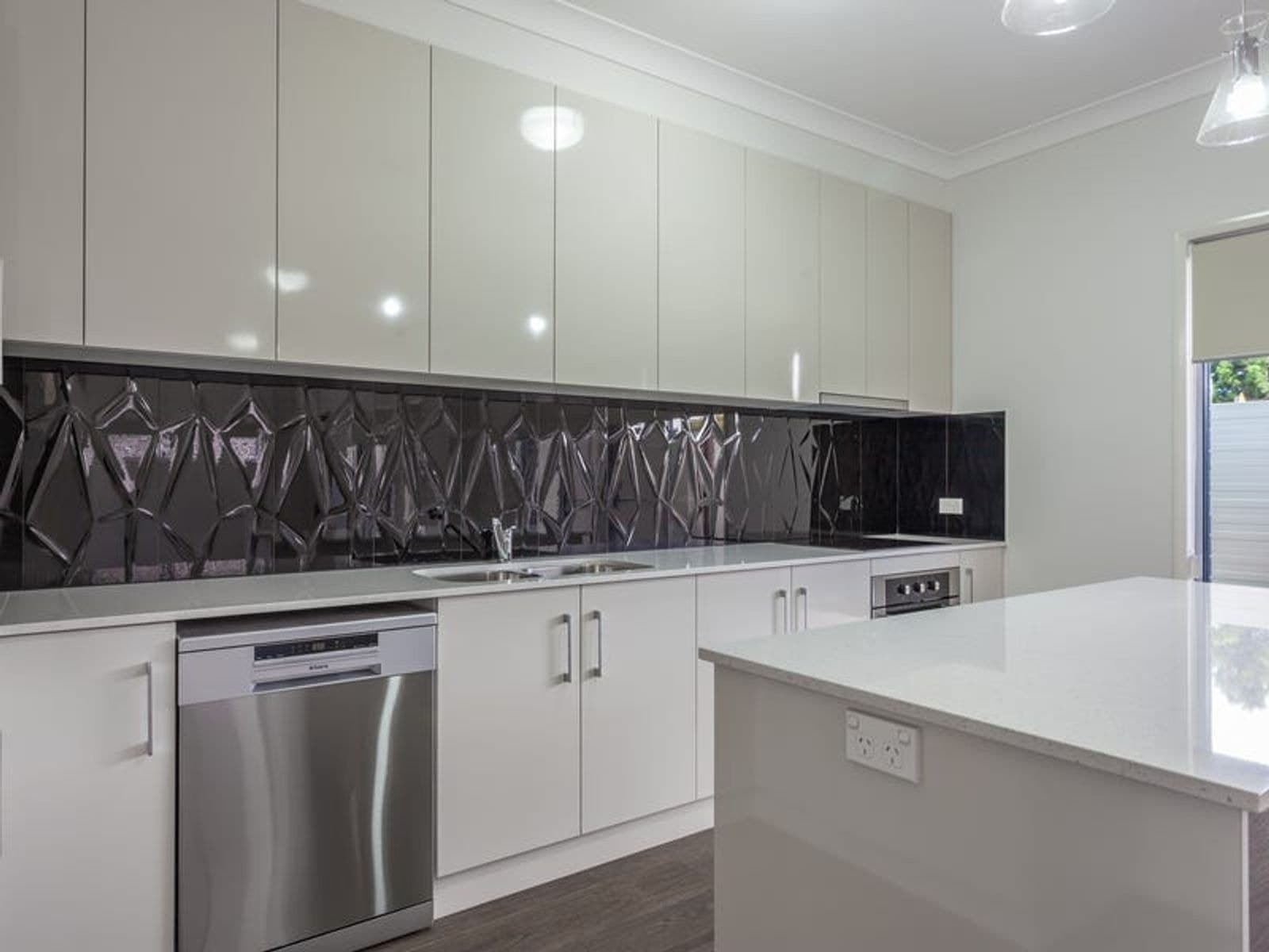 3/126 Long Street, Centenary Heights QLD 4350, South Toowoomba - Thumbnail 3