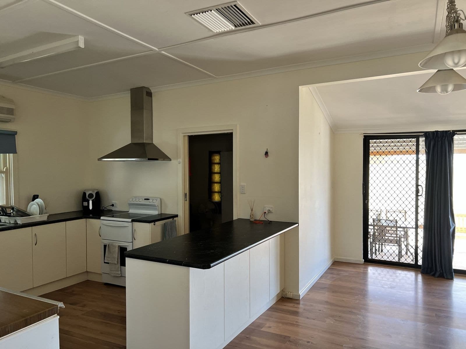 28 Holthouse Street, Wilmington SA 5485, Wilmington - Thumbnail 5