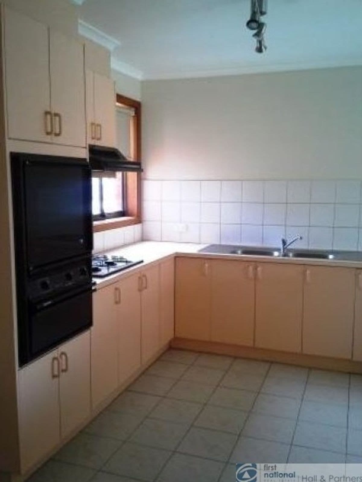 2/98 Herbert Street, Dandenong VIC 3175, Dandenong - Thumbnail 4