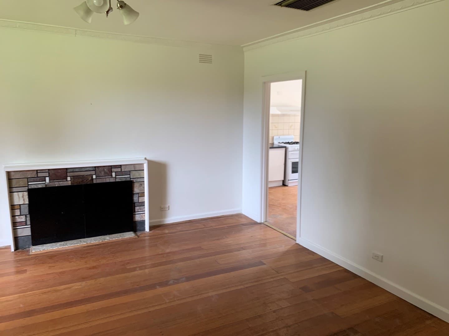 77 Ridgeway Parade, Sunshine West, VIC 3020, Sunshine West - Thumbnail 4