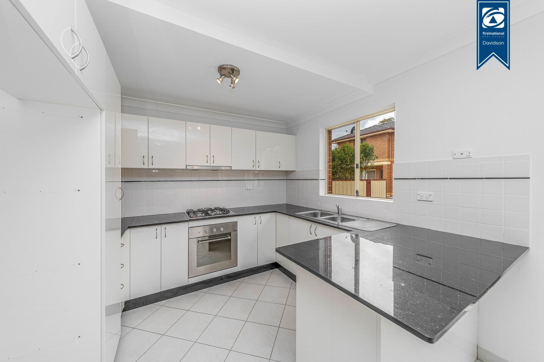 5/37-39 Swain Street, Moorebank NSW 2170, Moorebank - Thumbnail 3