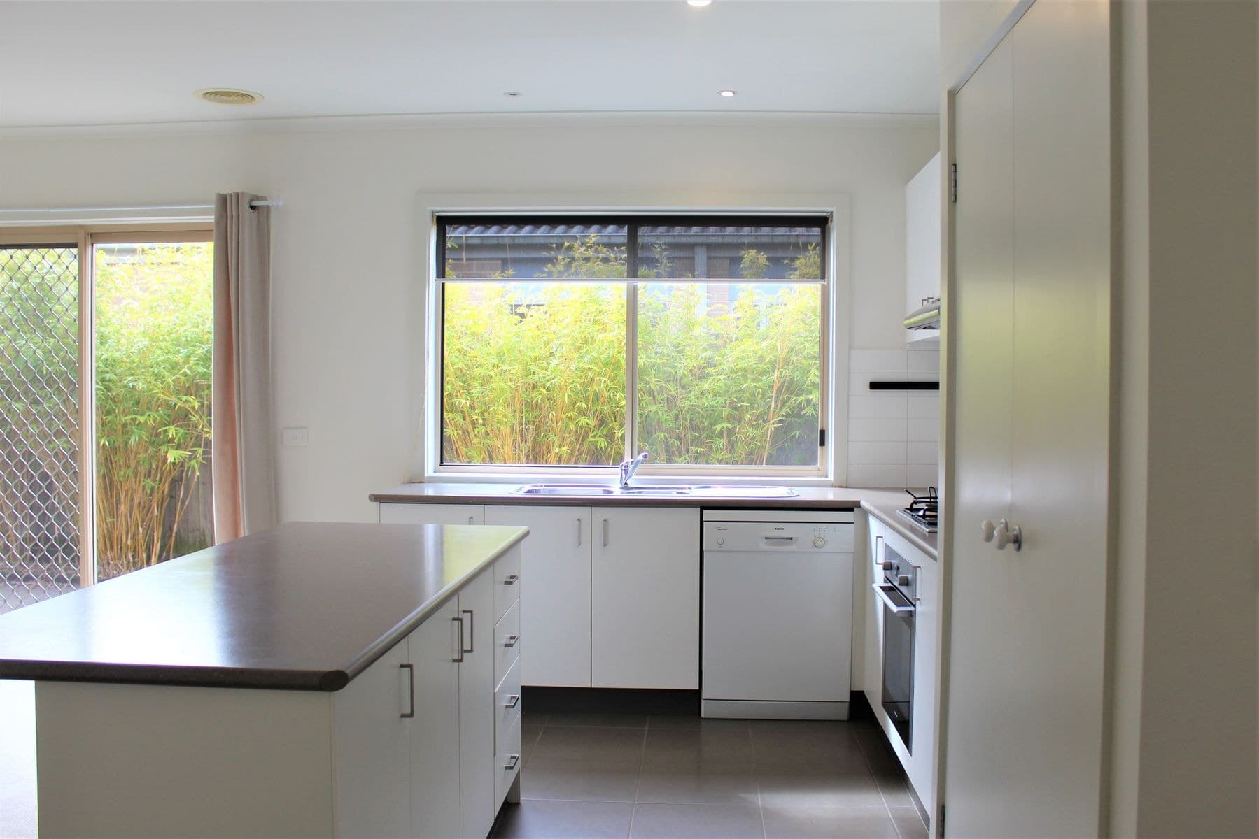 18 Carbine Court, Drouin VIC 3818, Drouin - Thumbnail 7