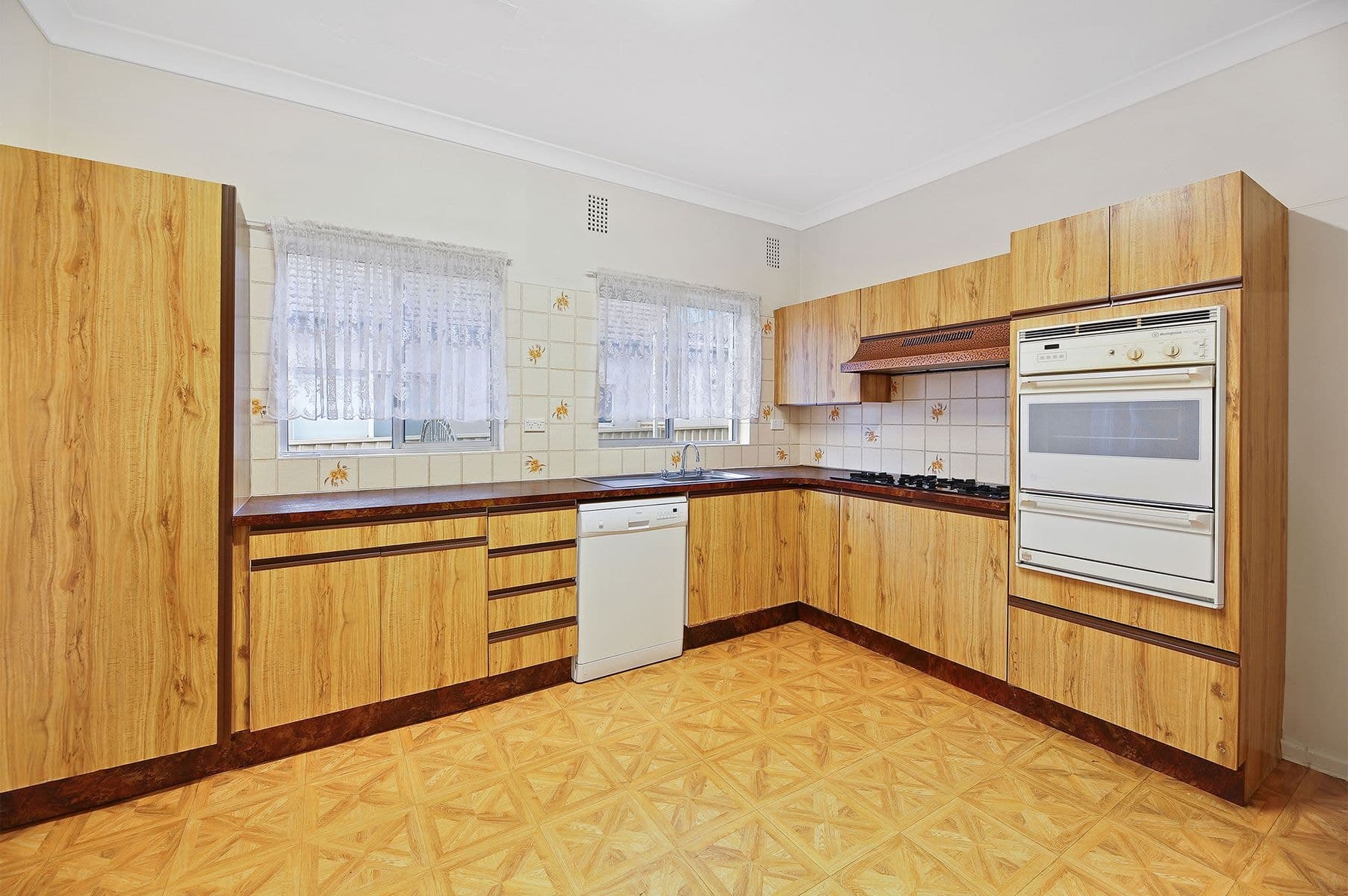 64 Clifford Street, Panania NSW 2213, Panania - Thumbnail 2