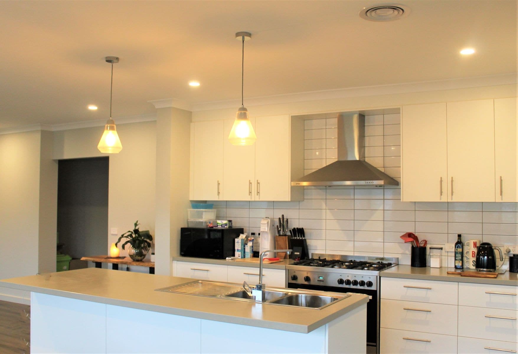 35 Timbertop Crescent, Drouin VIC 3818, Drouin - Thumbnail 4