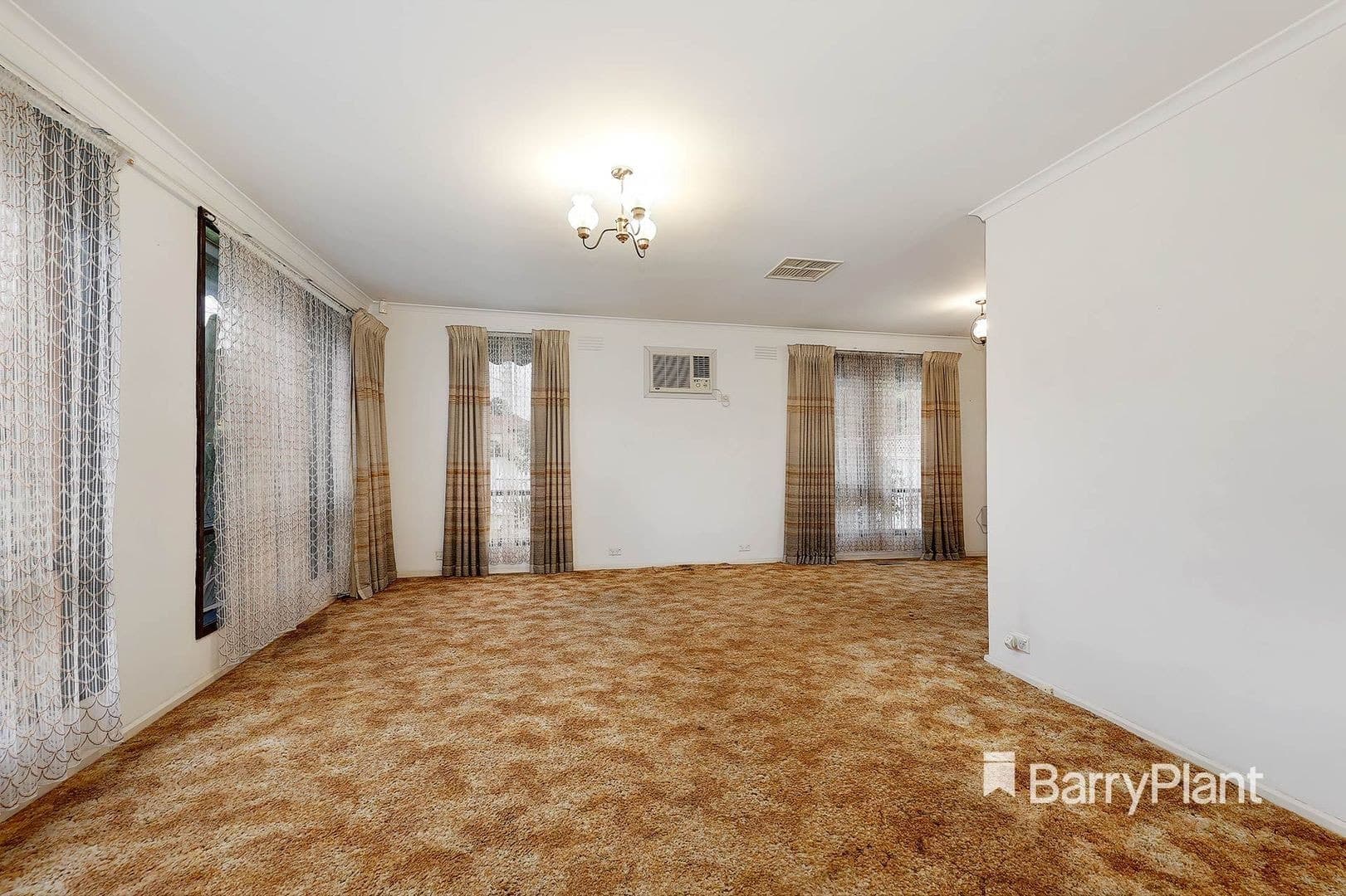 5 Hall Road, Gladstone Park, VIC 3043, Gladstone Park - Thumbnail 3