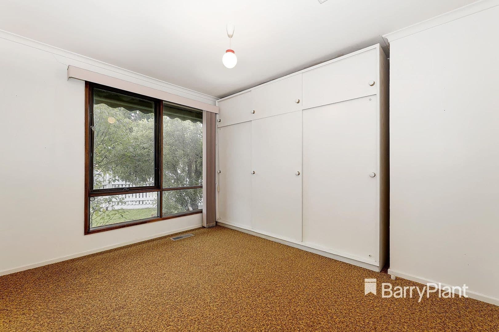 5 Hall Road, Gladstone Park, VIC 3043, Gladstone Park - Thumbnail 7