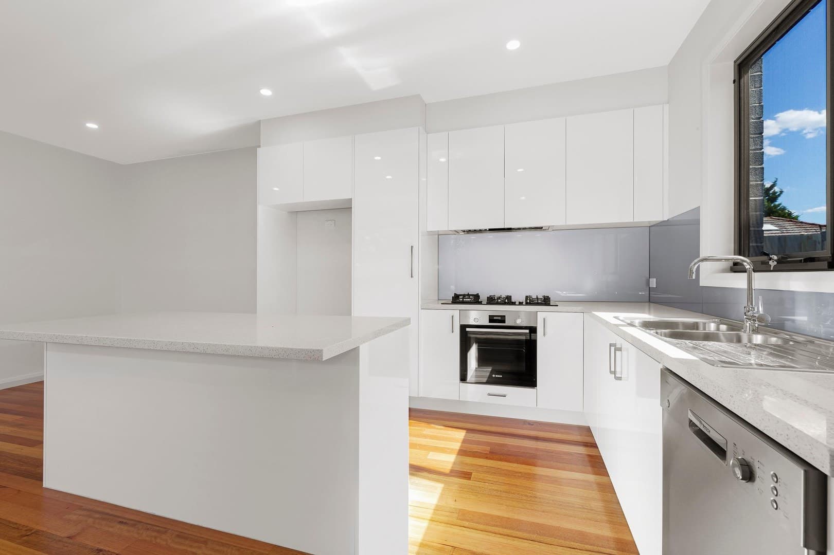 3/61 Renshaw Street, Doncaster East, VIC 3109, Doncaster East - Thumbnail 4