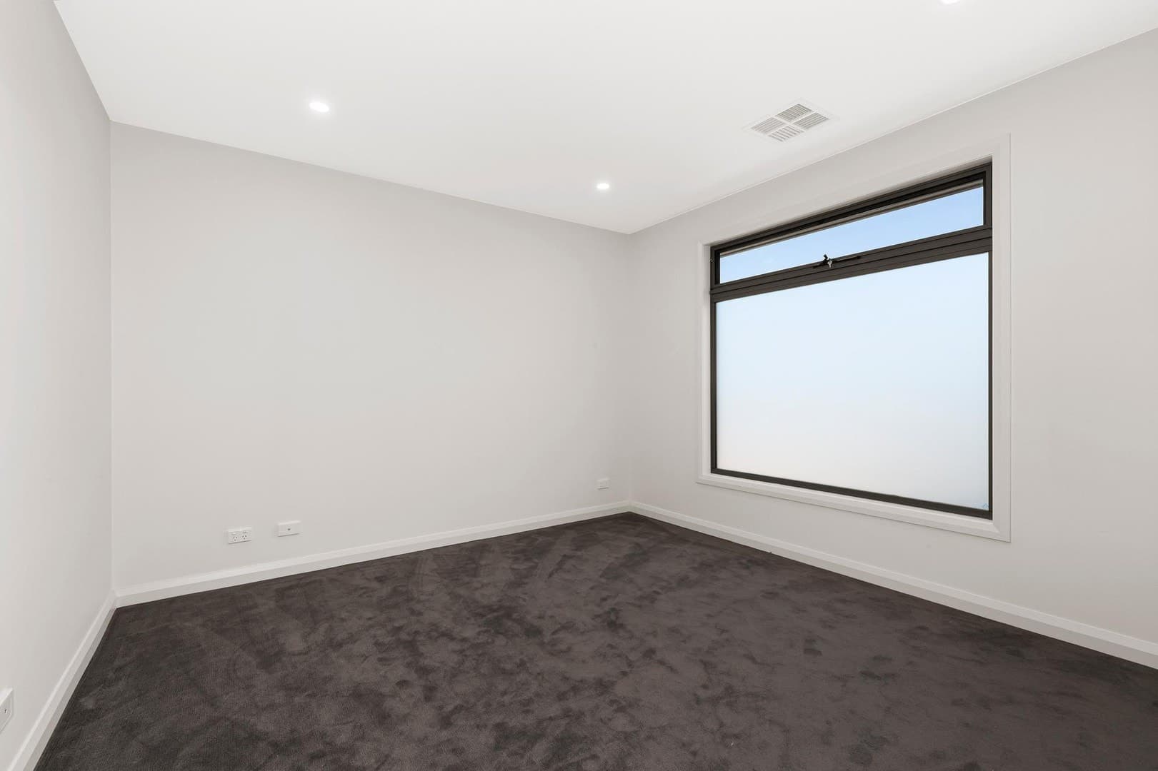 3/61 Renshaw Street, Doncaster East, VIC 3109, Doncaster East - Thumbnail 6