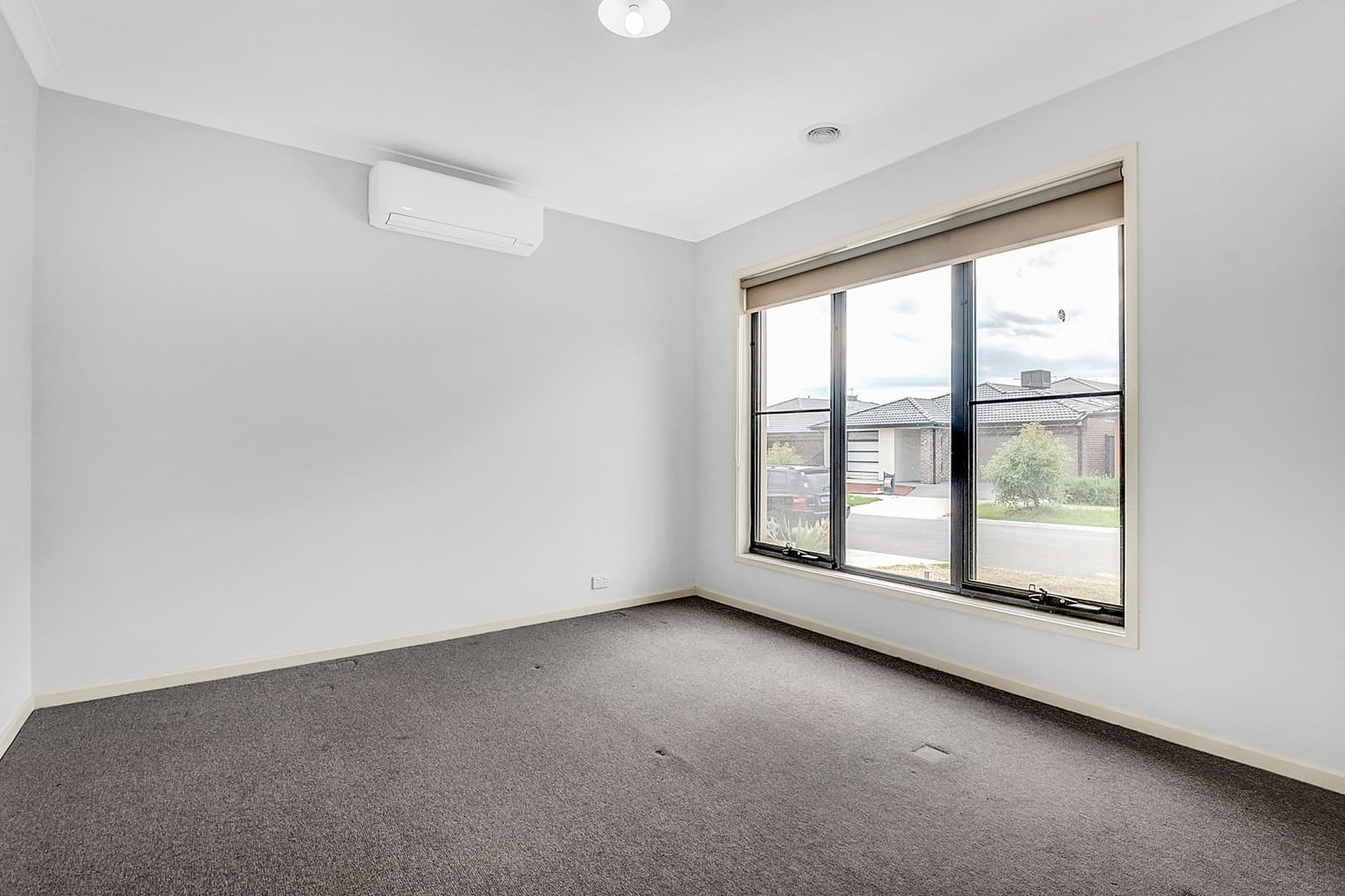 16 Bolwarra Street, Craigieburn, VIC 3064, Craigieburn - Thumbnail 5
