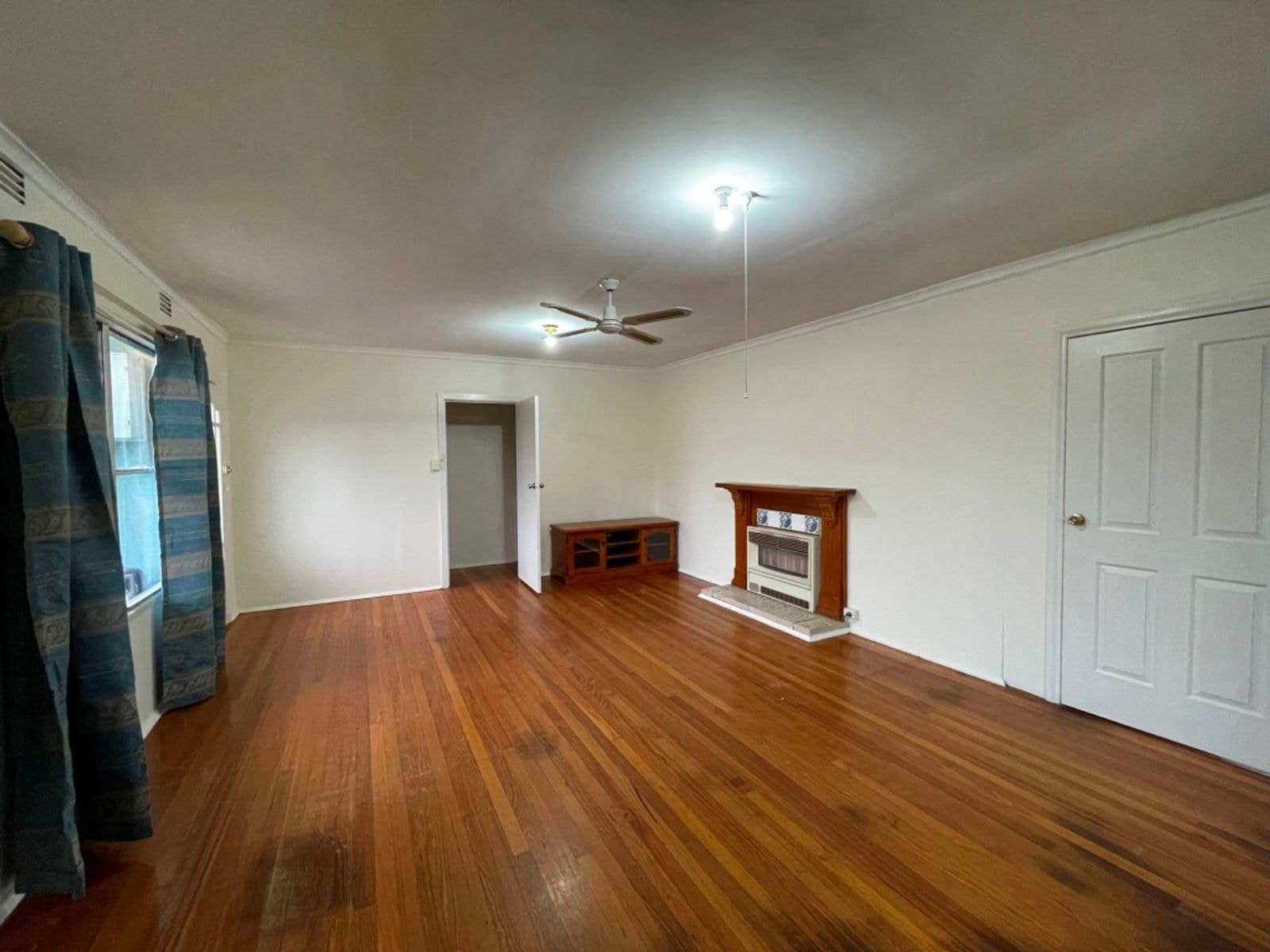 1 Burke Court, Laverton VIC 3028, Laverton - Thumbnail 2