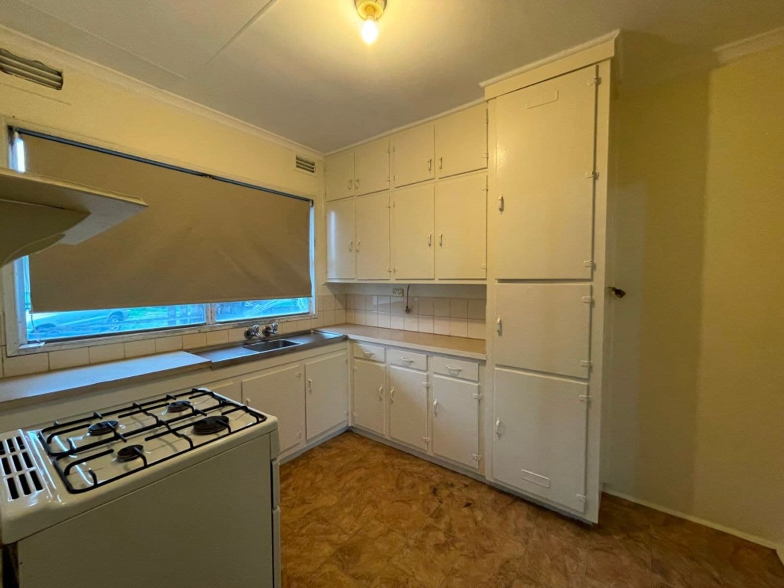 1 Burke Court, Laverton VIC 3028, Laverton - Thumbnail 3