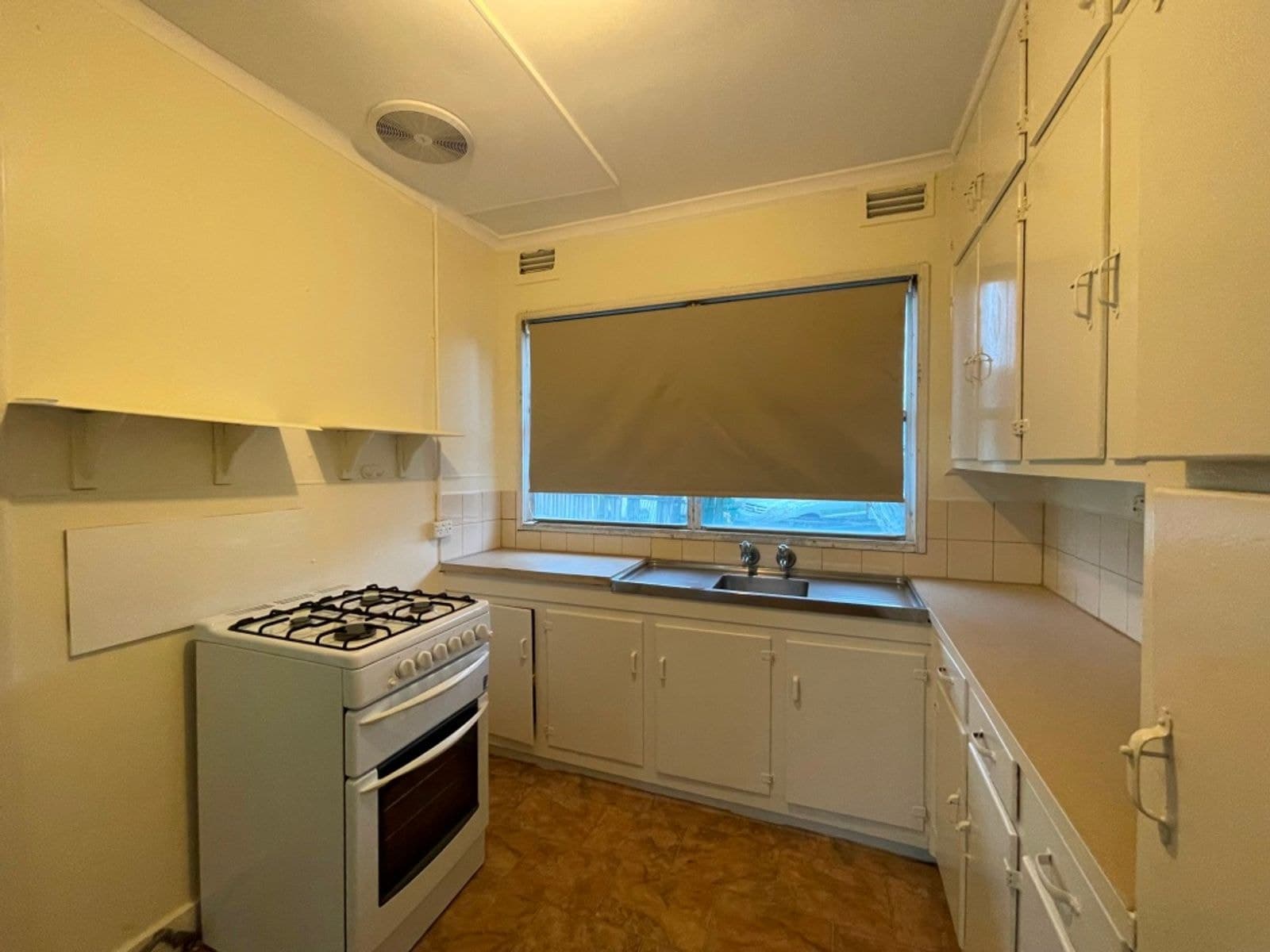 1 Burke Court, Laverton VIC 3028, Laverton - Thumbnail 4