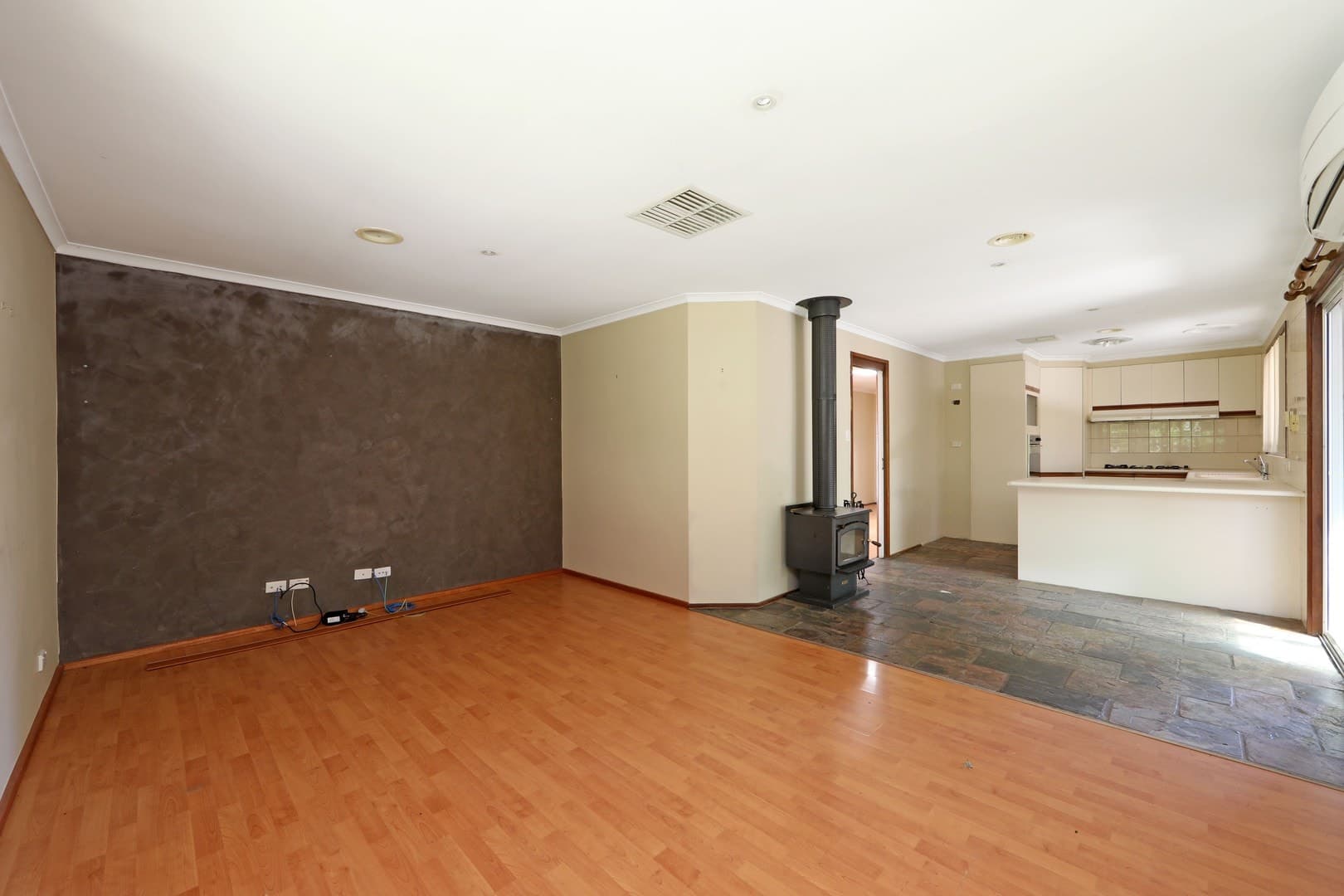 8 Sienna Court, Rowville, VIC 3178, Rowville - Thumbnail 3