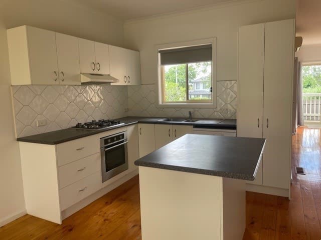 2/573 Grimshaw Street, Bundoora, VIC 3083, Bundoora - Thumbnail 2