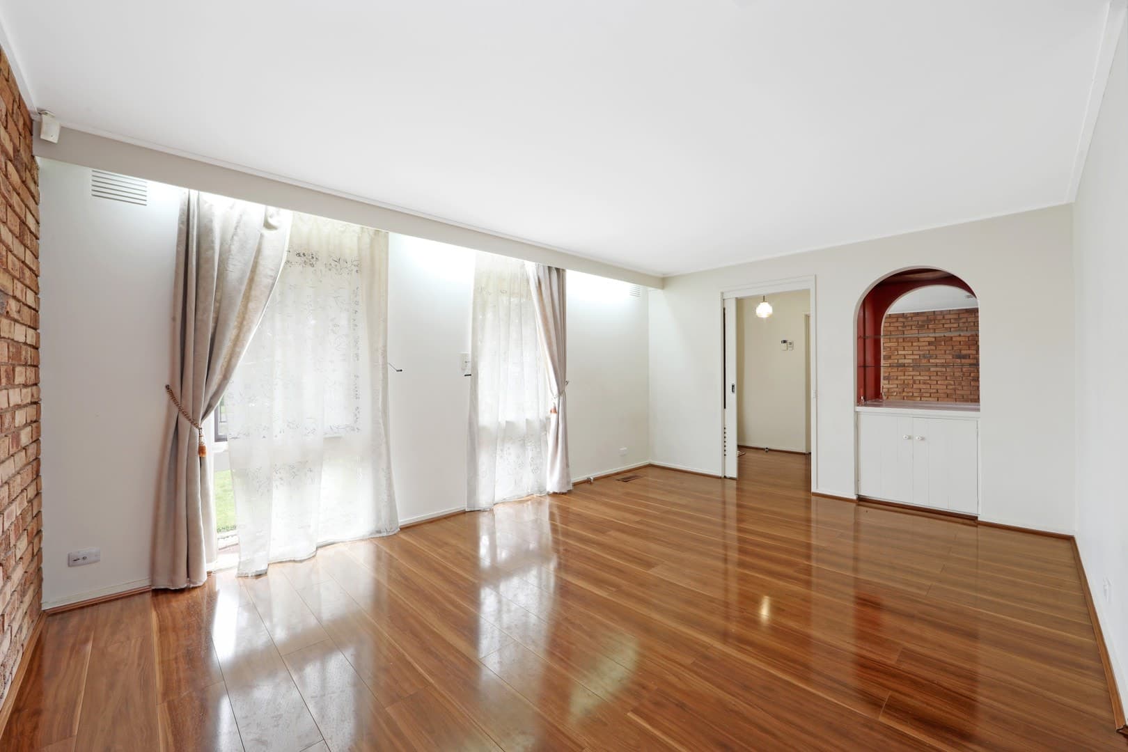 118 Outlook  Drive, Dandenong North, VIC 3175, Dandenong North - Thumbnail 5