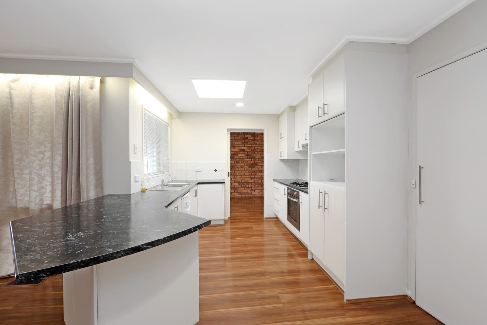 118 Outlook  Drive, Dandenong North, VIC 3175, Dandenong North - Thumbnail 6