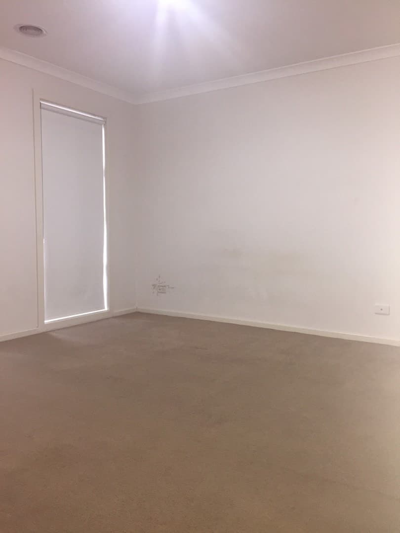 4 Champion Court, Truganina, VIC 3029, Truganina - Thumbnail 2