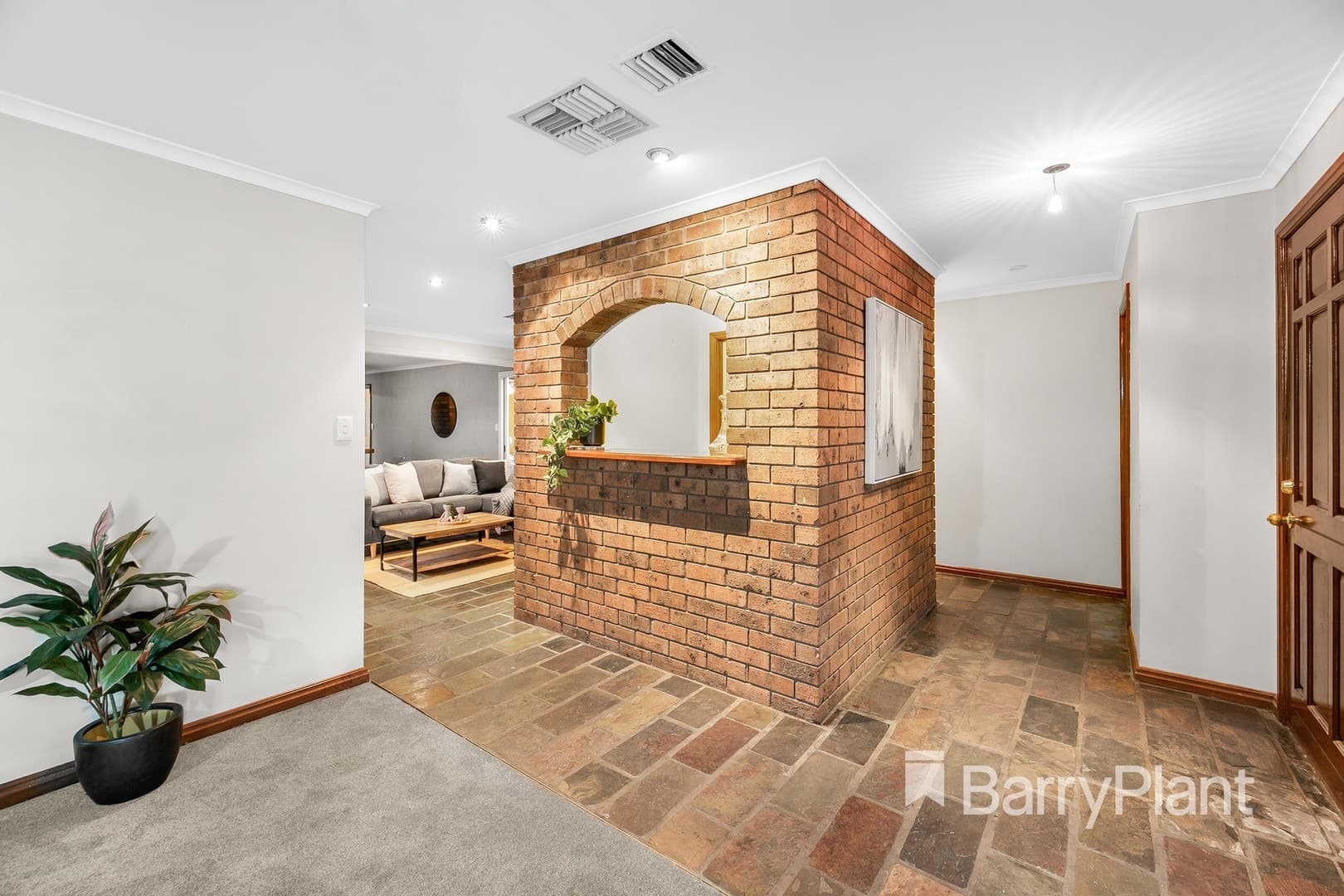 10 Endeavour Place, Wantirna South, VIC 3152, Wantirna South - Thumbnail 7