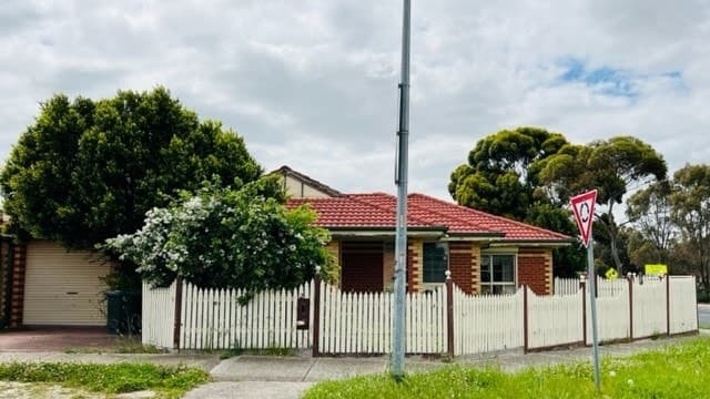 2 Delbridge Drive, Sydenham, VIC 3037, Sydenham - Image 1