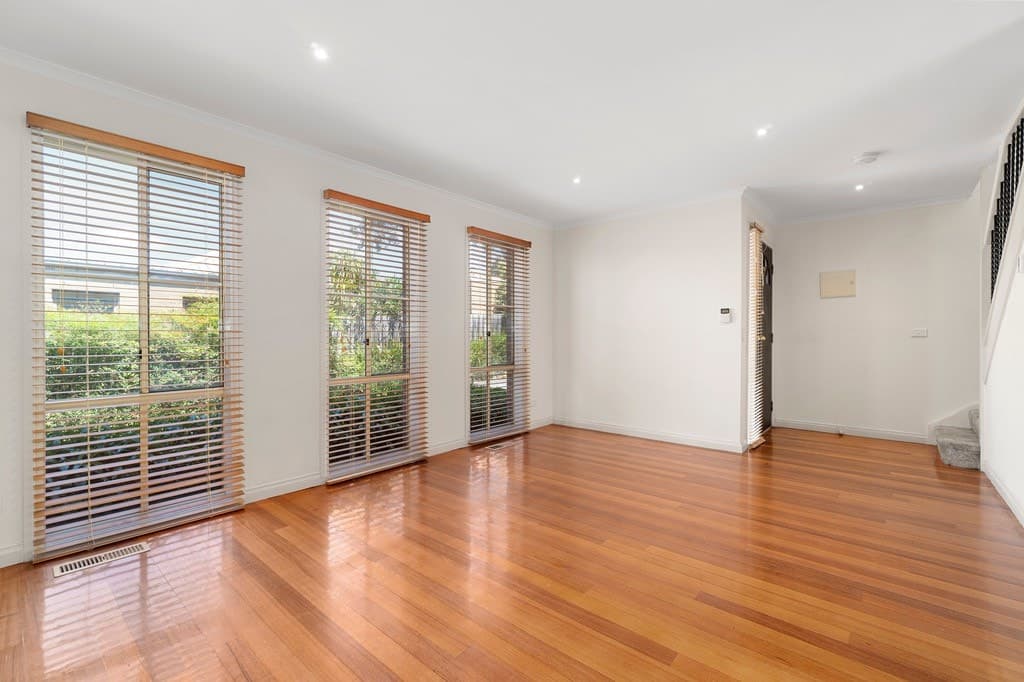 2/14 Bedford  Street, Box Hill, VIC 3128, Box Hill - Thumbnail 4