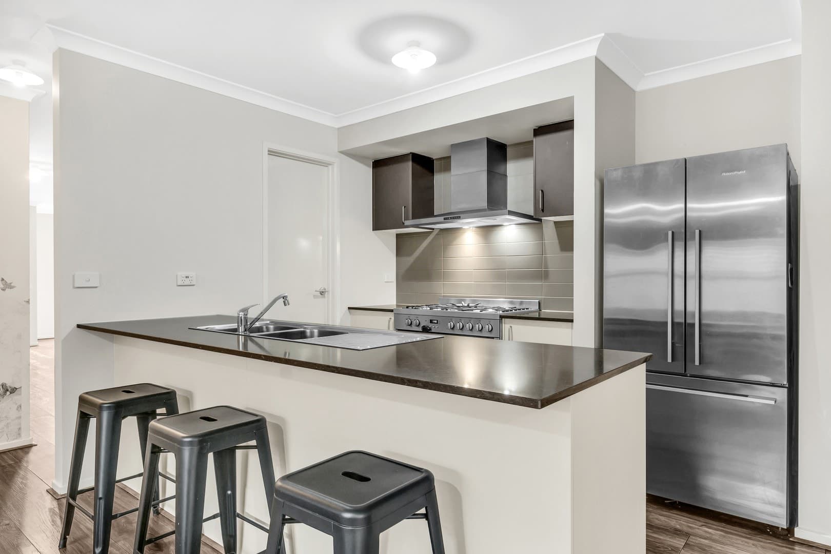 14 Falstone Circuit, Mickleham, VIC 3064, Mickleham - Thumbnail 4