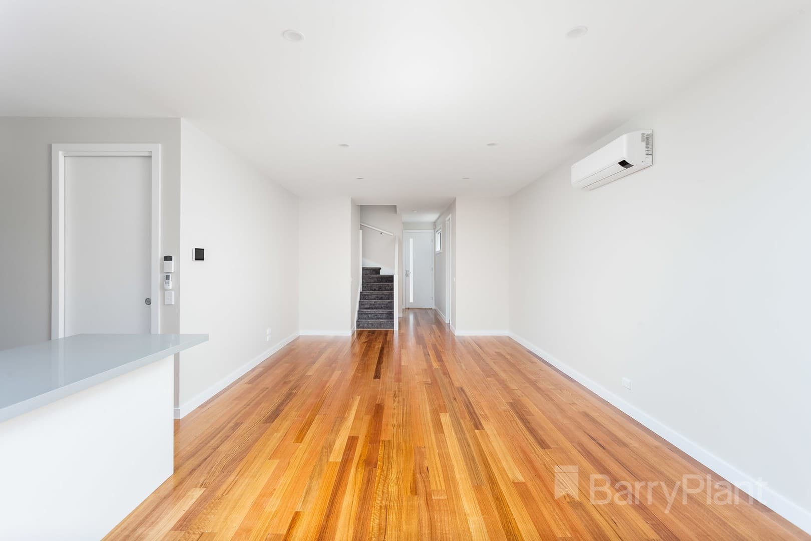 53 Lindsay Gardens, Point Cook, VIC 3030, Point Cook - Thumbnail 3