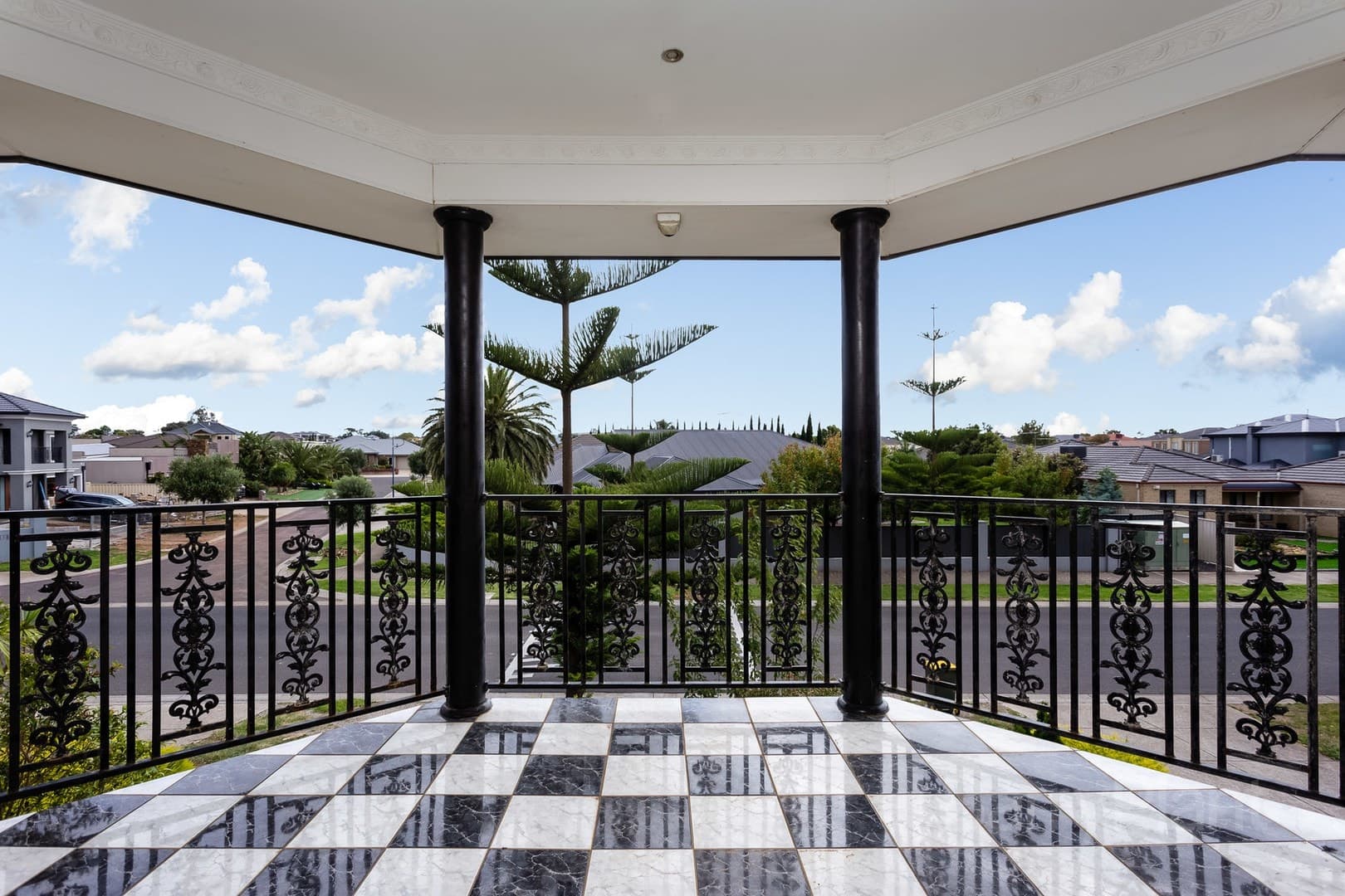 117 Lennon Boulevard, Point Cook, VIC 3030, Point Cook - Thumbnail 2