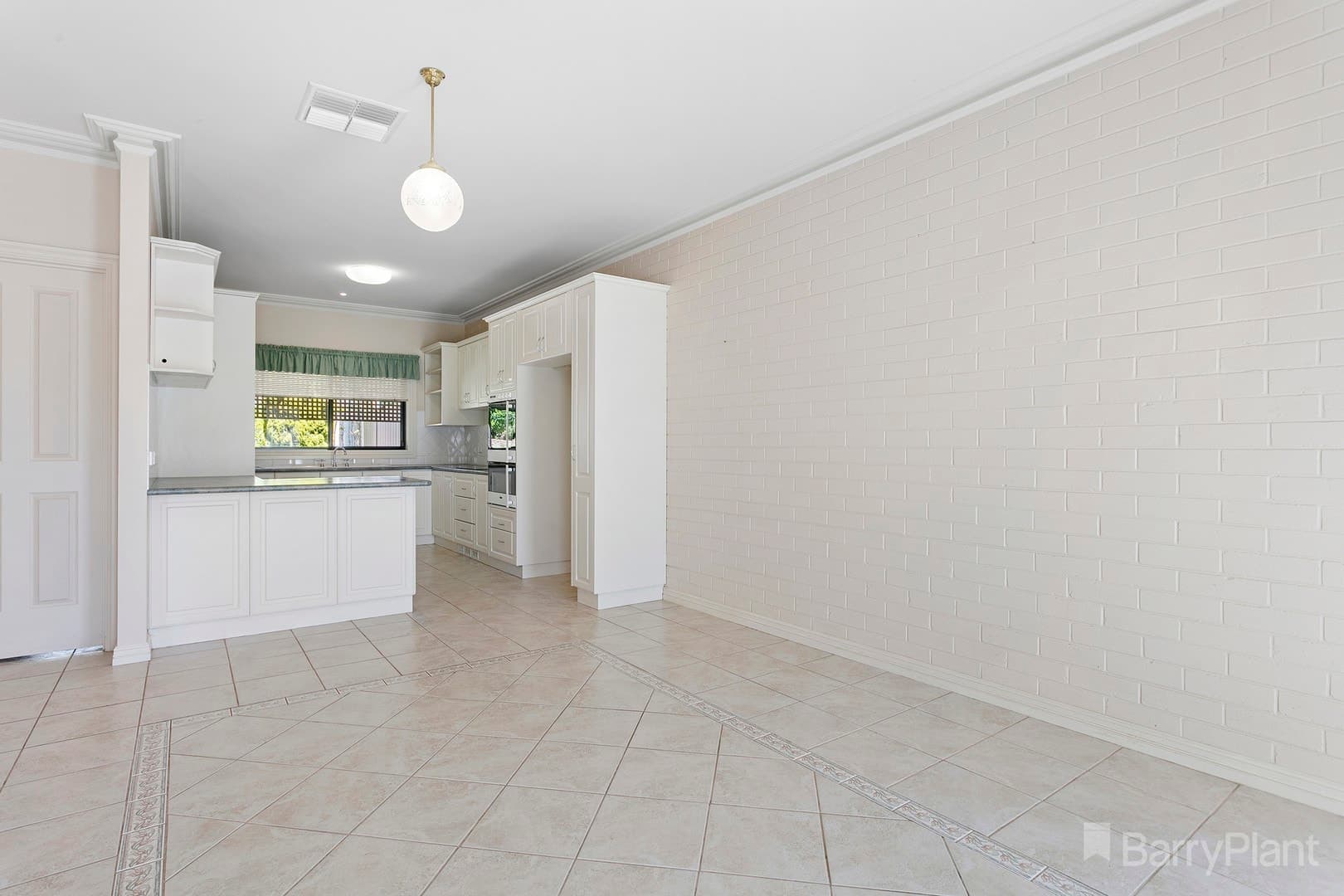 2/2 Kaye Crescent, Kennington, VIC 3550, Kennington - Thumbnail 3