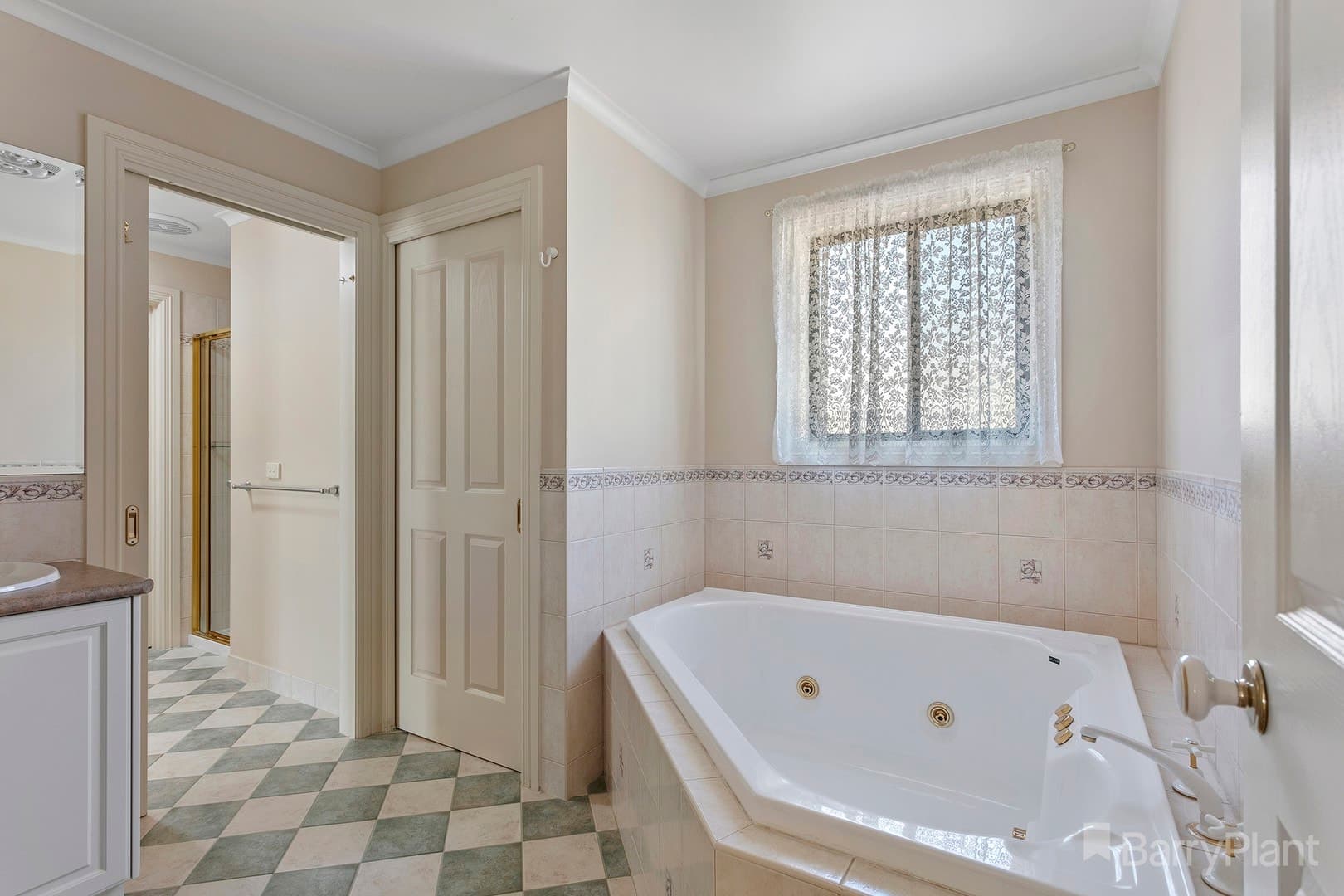 2/2 Kaye Crescent, Kennington, VIC 3550, Kennington - Thumbnail 4