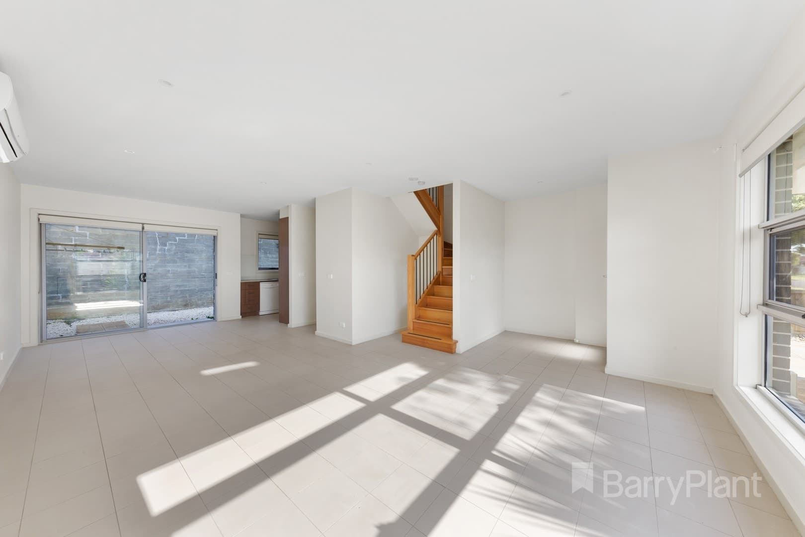 16B Grant Street, St Albans, VIC 3021, St Albans - Thumbnail 2