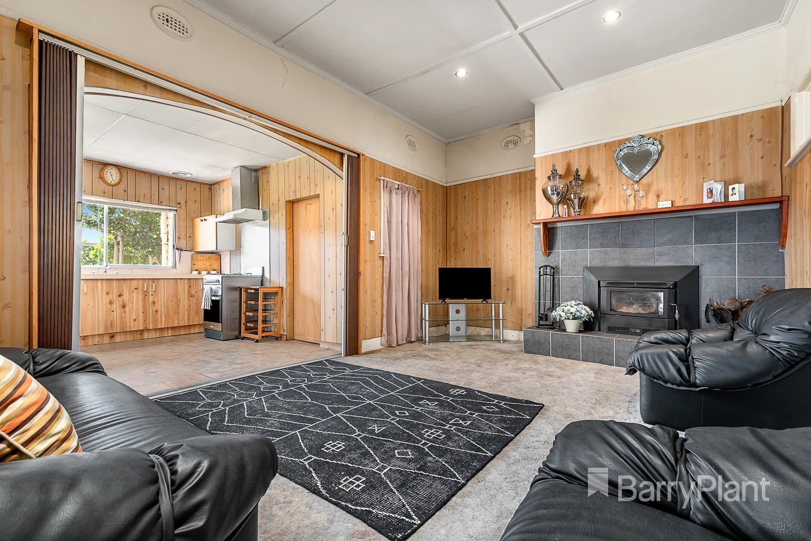 4 Sumner Avenue, Northcote, VIC 3070, Northcote - Thumbnail 2