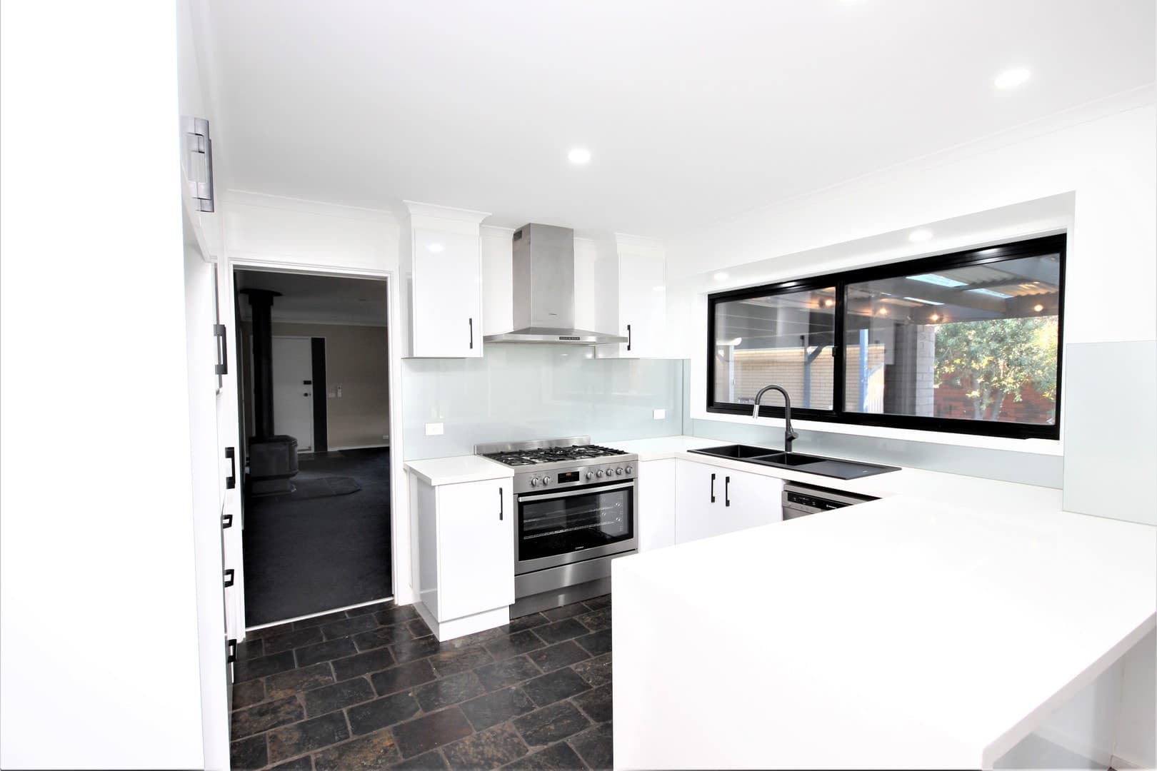 22 Jania Street, Lara, VIC 3212, Lara - Thumbnail 7