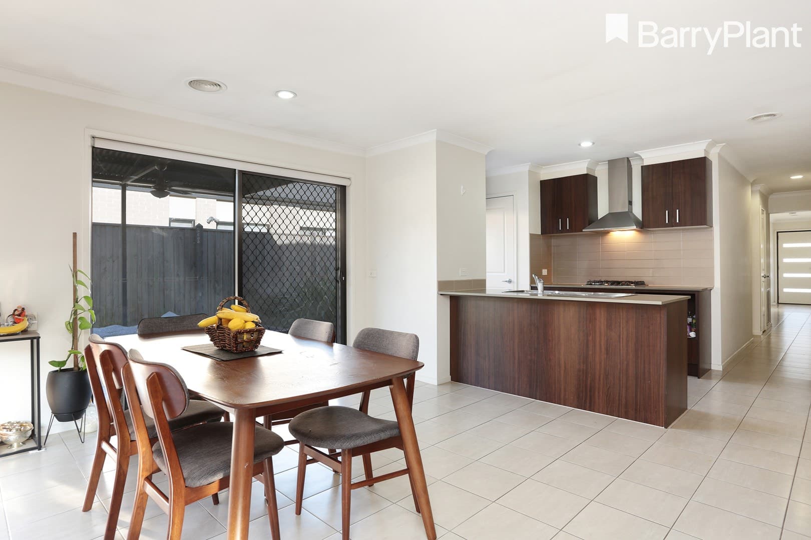 10 Ionian Way, Point Cook, VIC 3030, Point Cook - Thumbnail 5