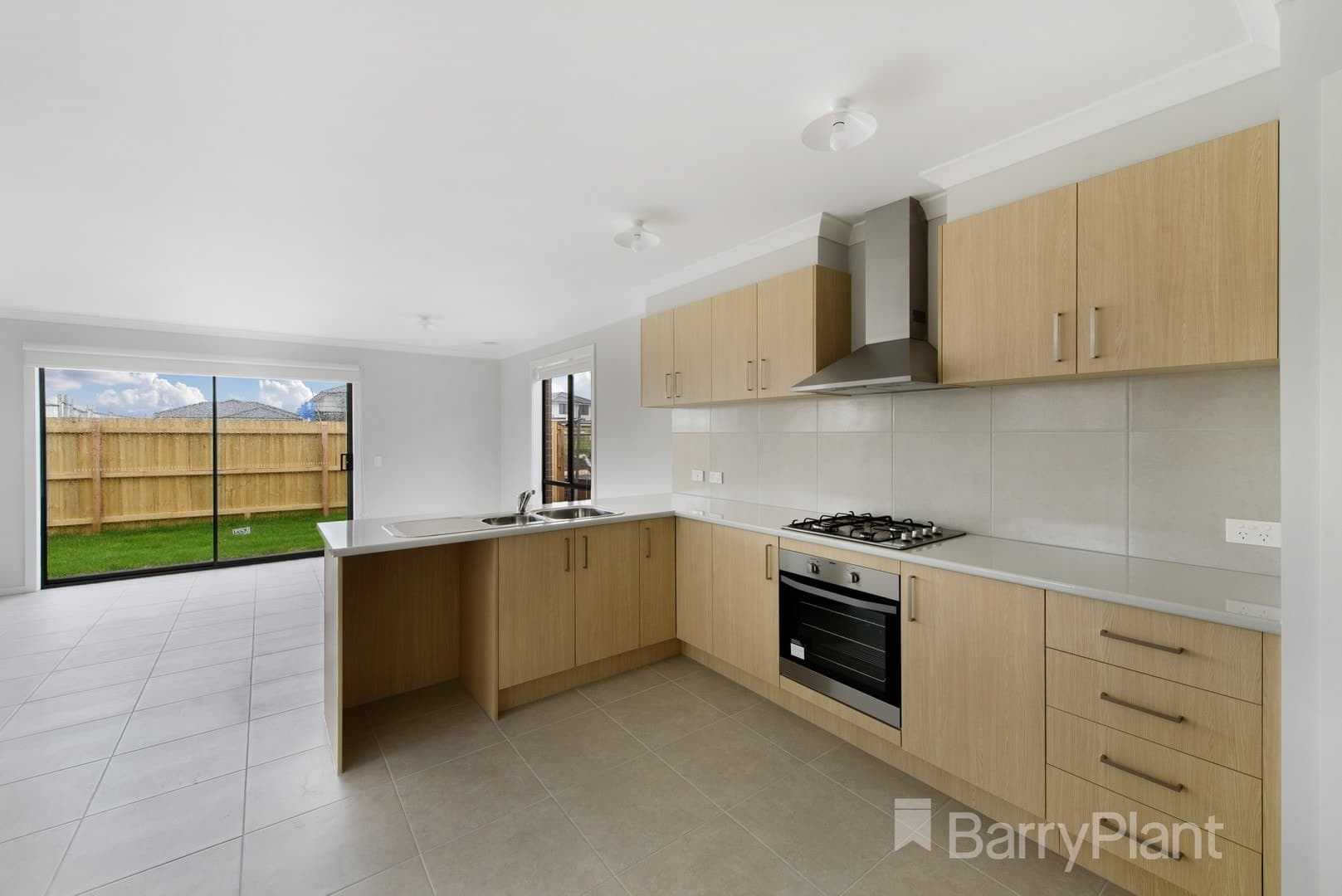22 Feronia  Avenue, Tarneit, VIC 3029, Tarneit - Thumbnail 3