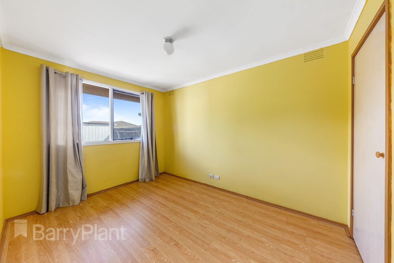 267 Furlong Road, St Albans, VIC 3021, St Albans - Thumbnail 3