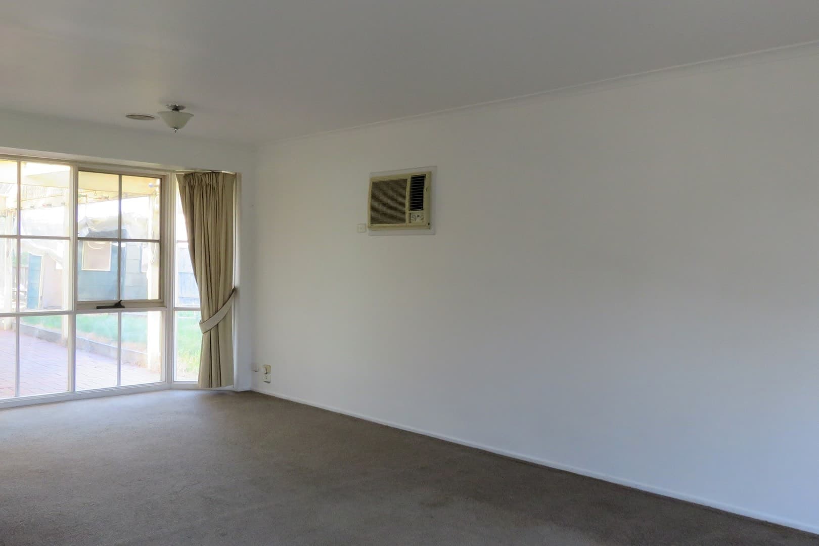 11 Jason Close, Berwick, VIC 3806, Berwick - Thumbnail 3