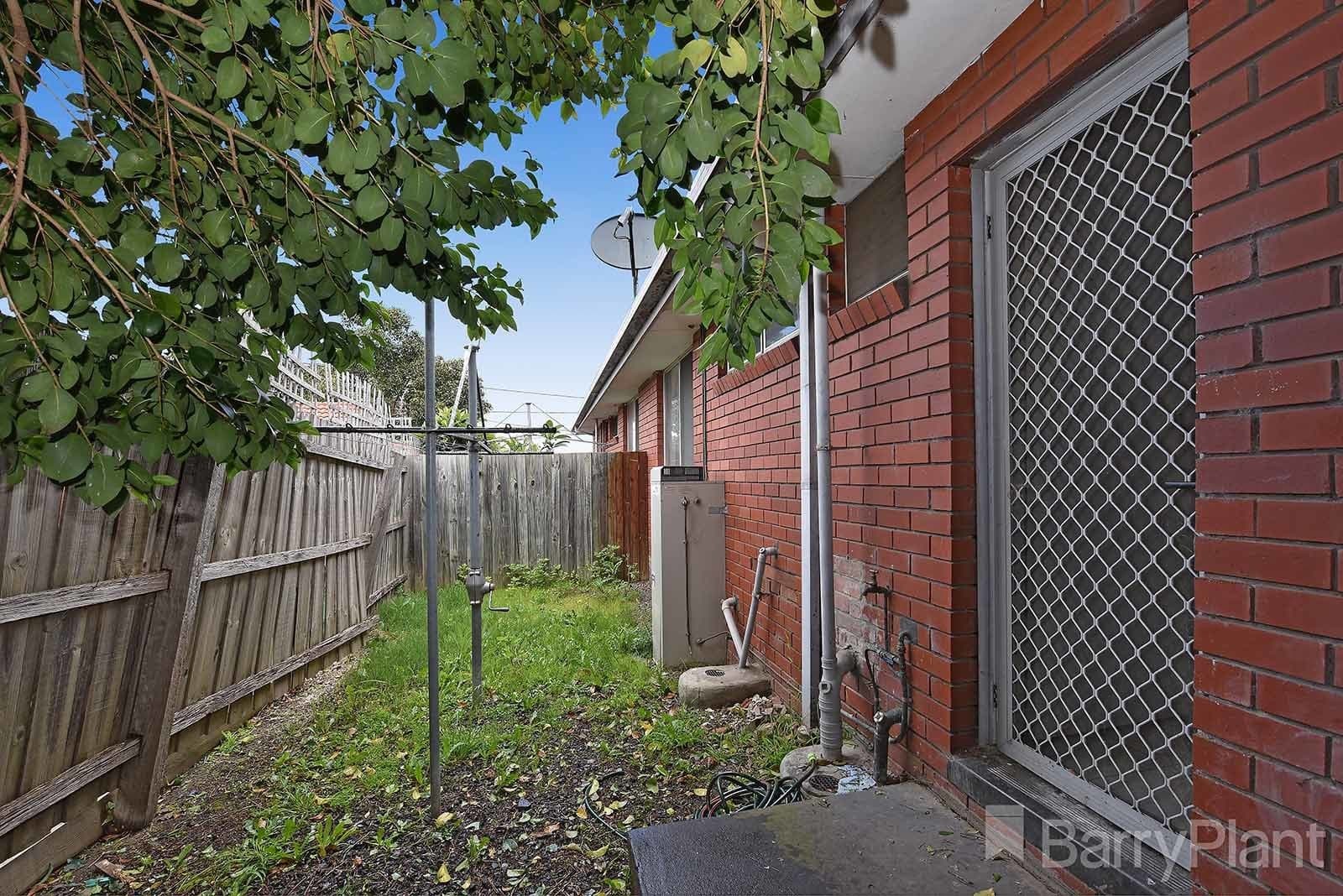 2/24 Chaleyer Street, Reservoir, VIC 3073, Reservoir - Thumbnail 7