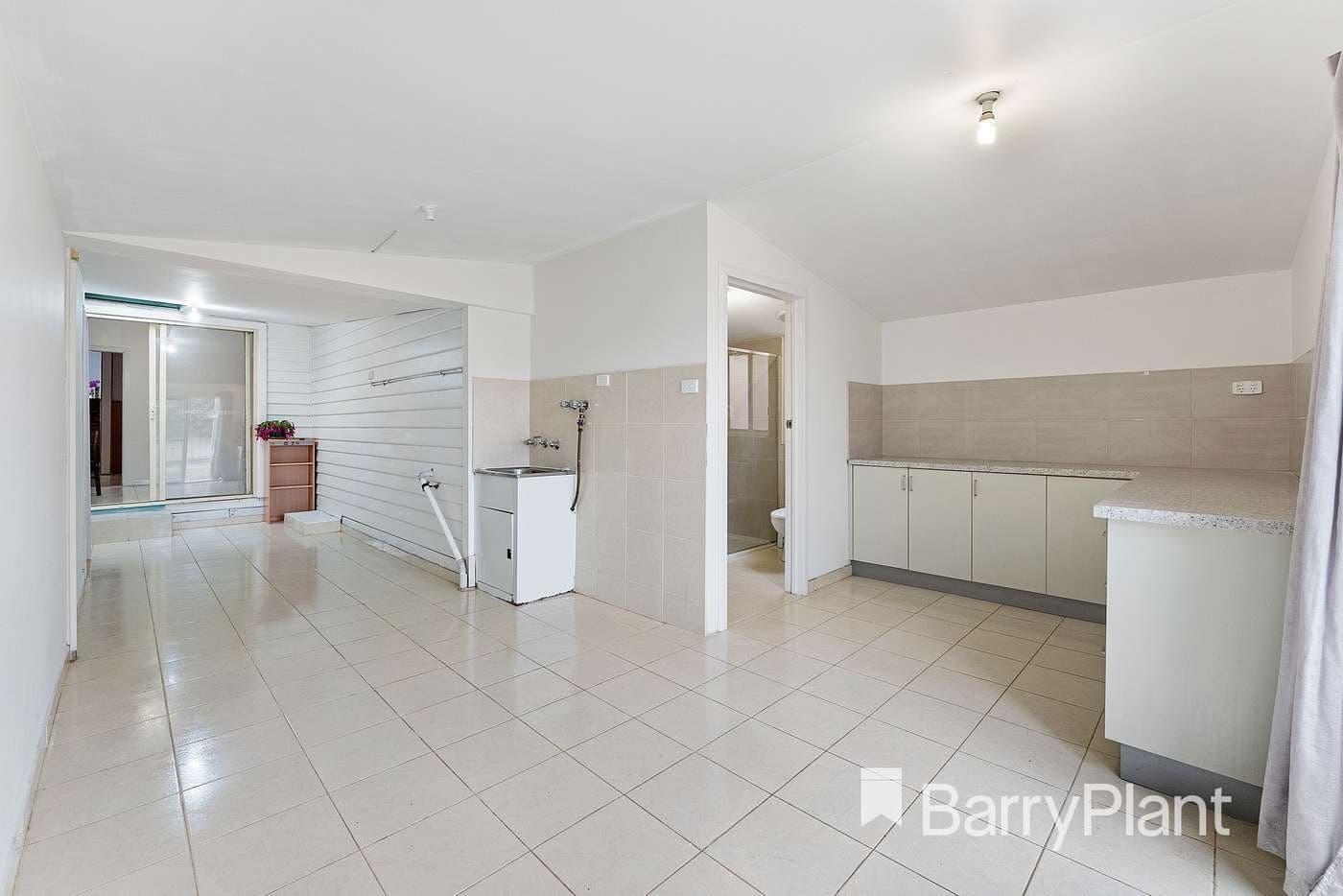 83 Vincent Avenue, St Albans, VIC 3021, St Albans - Thumbnail 5
