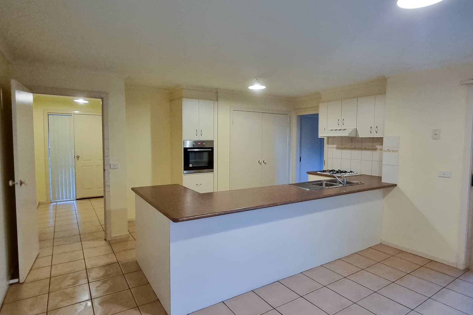 5 McCabe Crescent, Sunbury, VIC 3429, Sunbury - Image 1