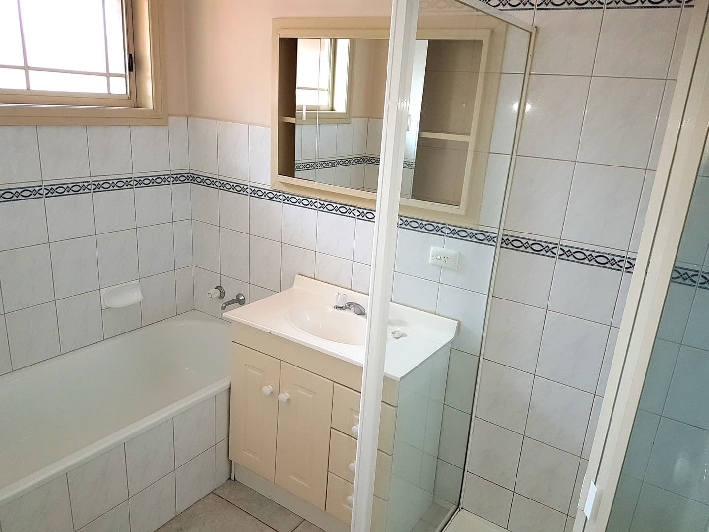 2/127-129 Fosters Road, Keilor Park, VIC 3042, Keilor Park - Thumbnail 5