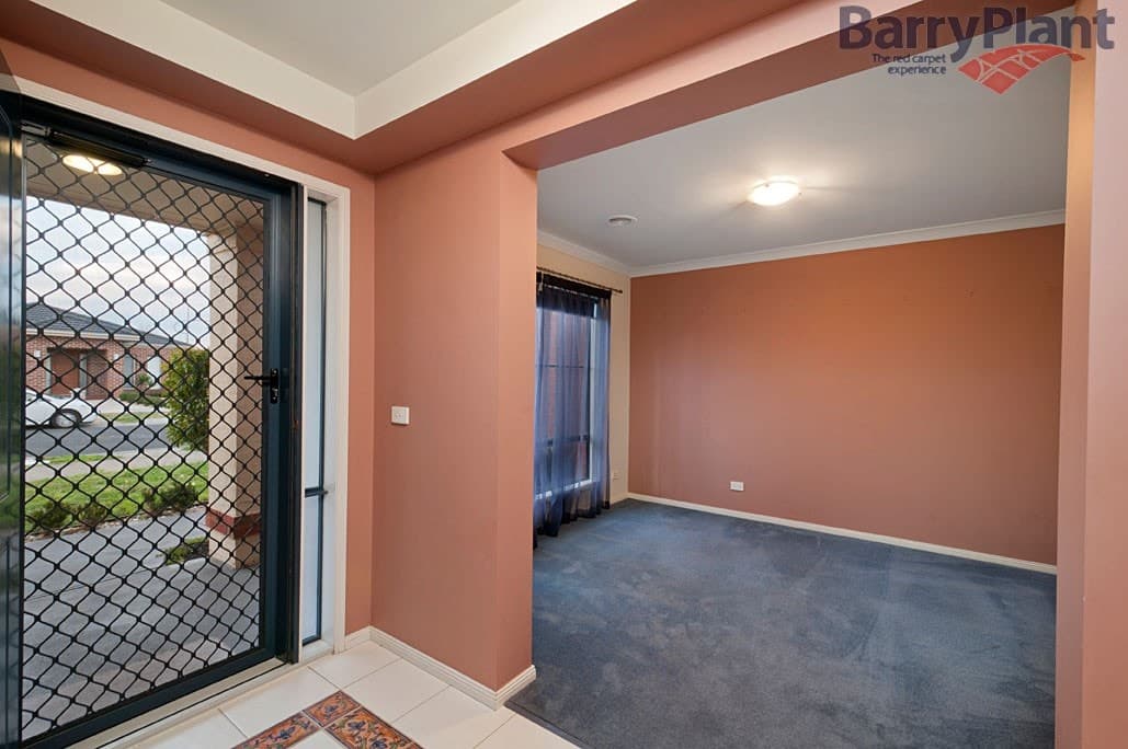 97 Jamieson Way, Point Cook, VIC 3030, Point Cook - Thumbnail 3
