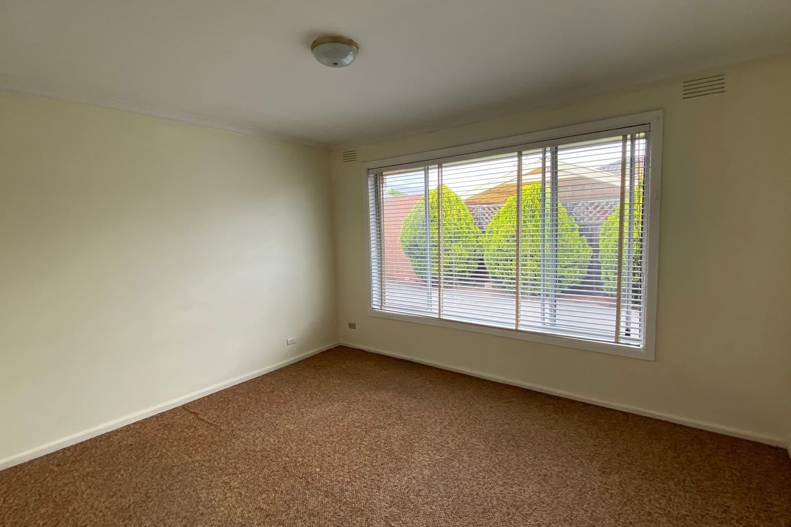 2/19 Aberdeen Street, Reservoir, VIC 3073, Reservoir - Thumbnail 5