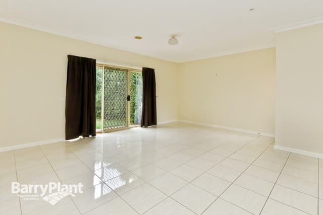 16a Somerset Drive, Dandenong North, VIC 3175, Dandenong North - Thumbnail 4