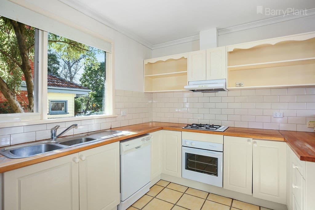 19 Oliver Street, Ringwood, VIC 3134, Ringwood - Thumbnail 2