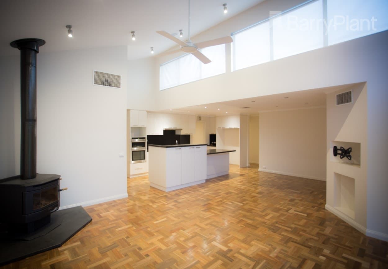 7 Jennifer Court, Narre Warren, VIC 3805, Narre Warren - Thumbnail 4