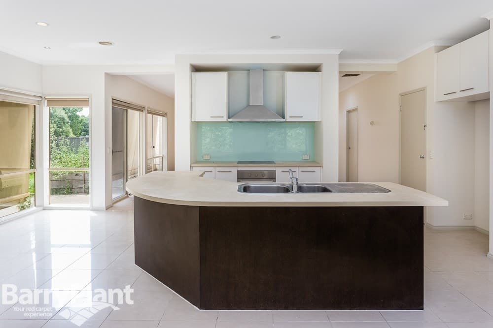 3 Messina Crescent, Point Cook, VIC 3030, Point Cook - Thumbnail 5