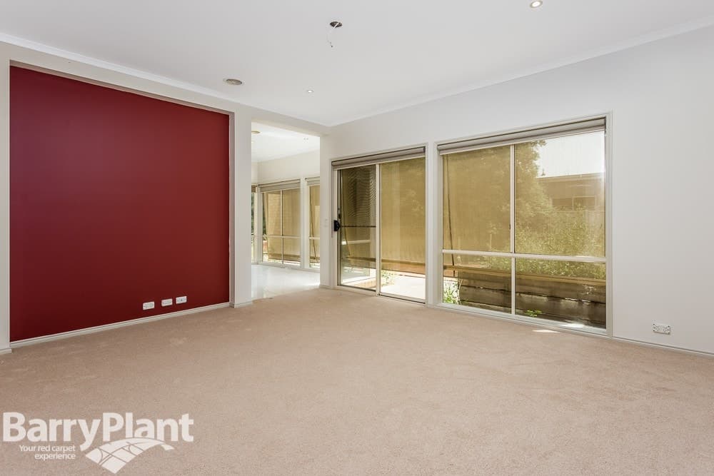 3 Messina Crescent, Point Cook, VIC 3030, Point Cook - Thumbnail 7